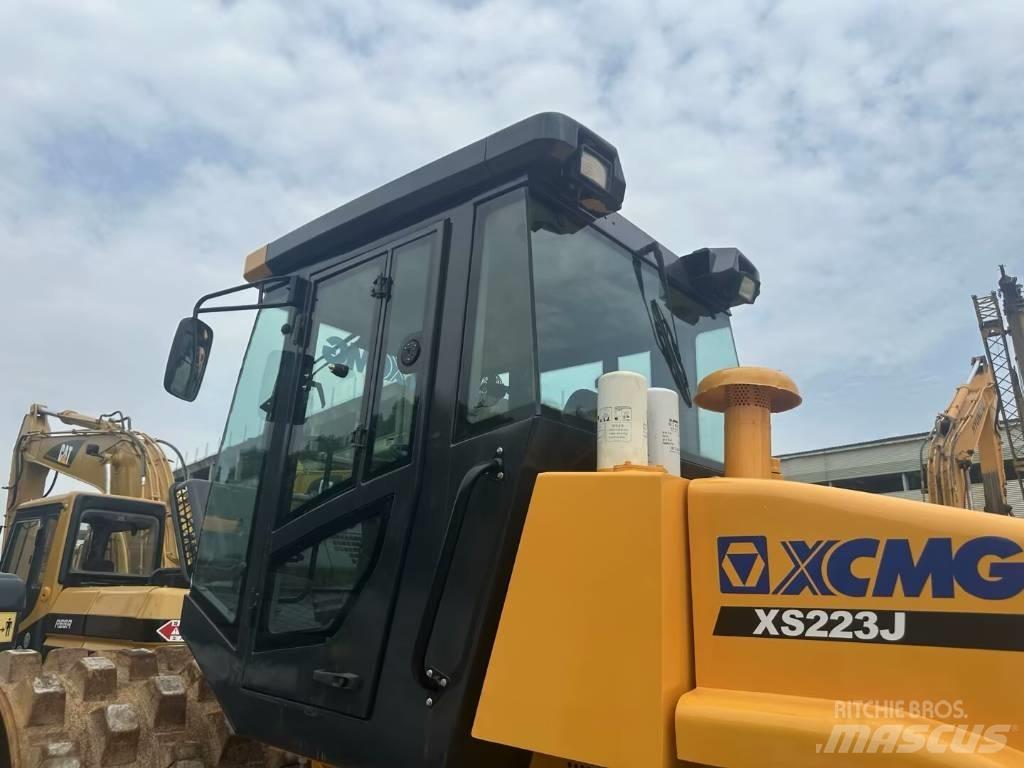 XCMG XS 223 J Valsetog
