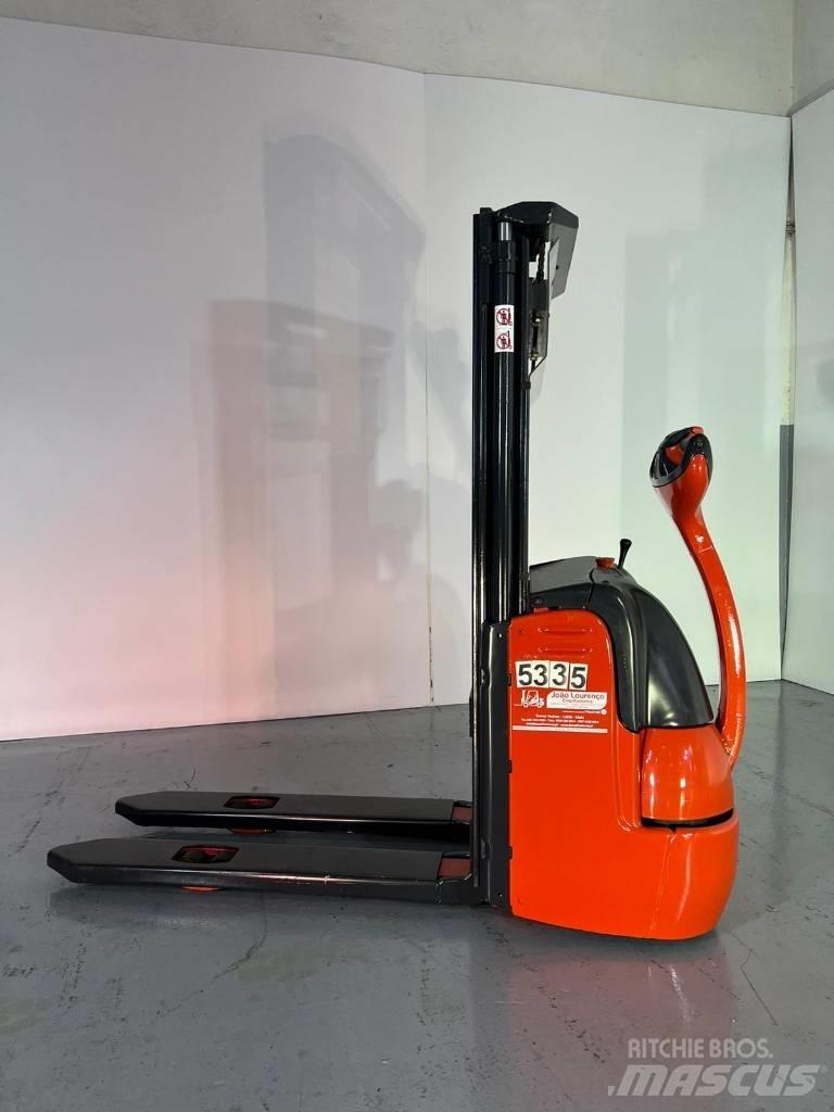 Linde L12 Stablere