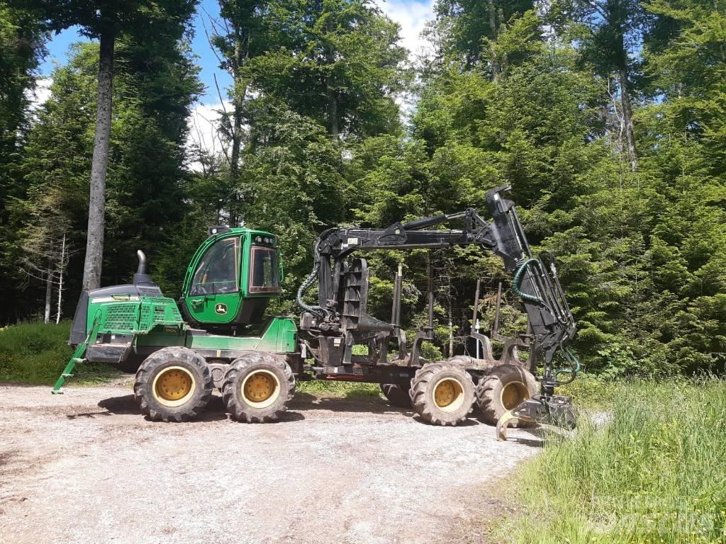 John Deere 1110G Lassbærere