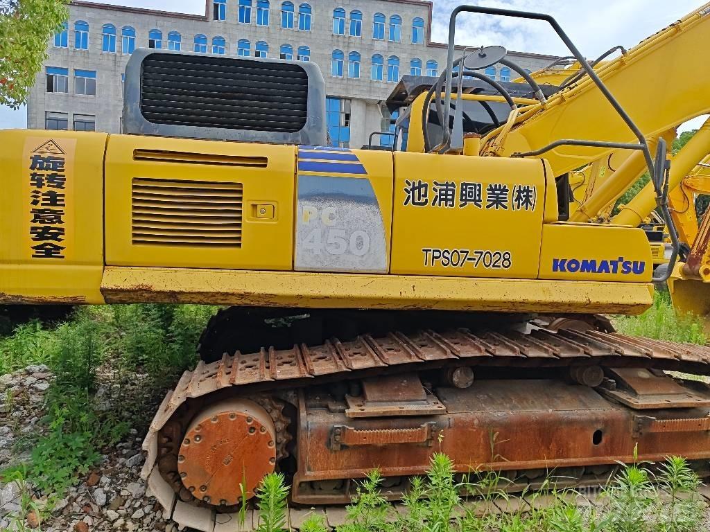 Komatsu PC 450-8 Beltegraver