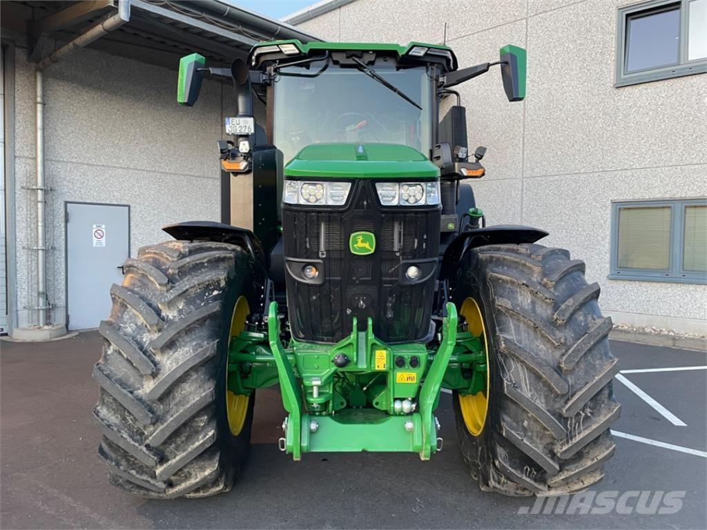 John Deere 7R330 Traktorer