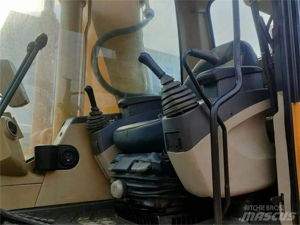 CAT 320C Beltegraver