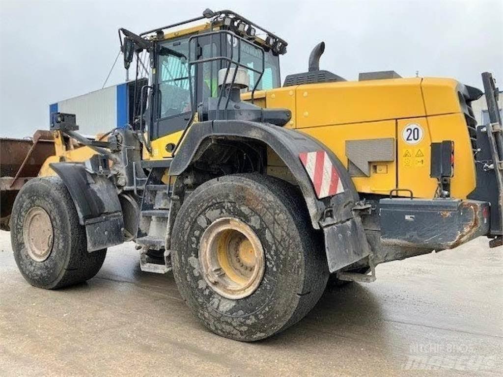 Komatsu WA 380--8E0 Hjullastere
