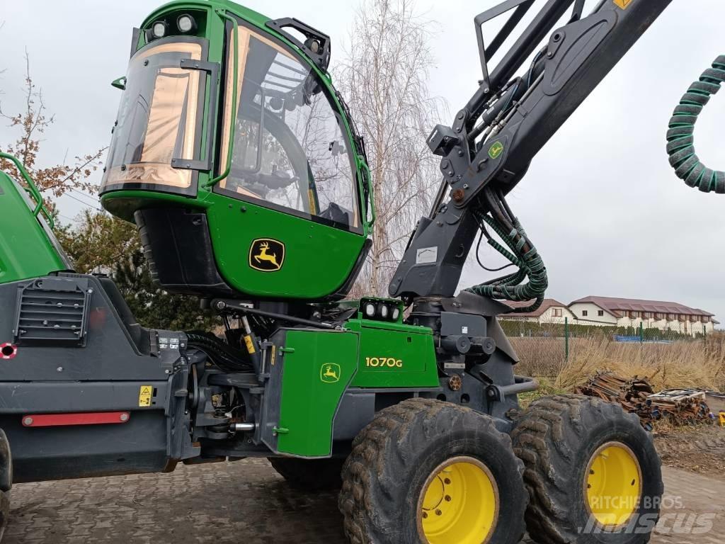 John Deere 1070G Hogstmaskiner
