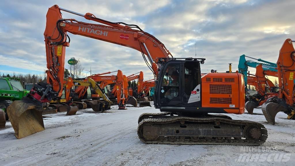 Hitachi ZX225USRLC-6 Beltegraver
