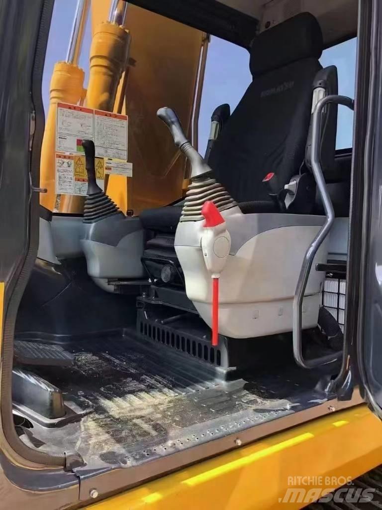 Komatsu 160-7 Beltegraver