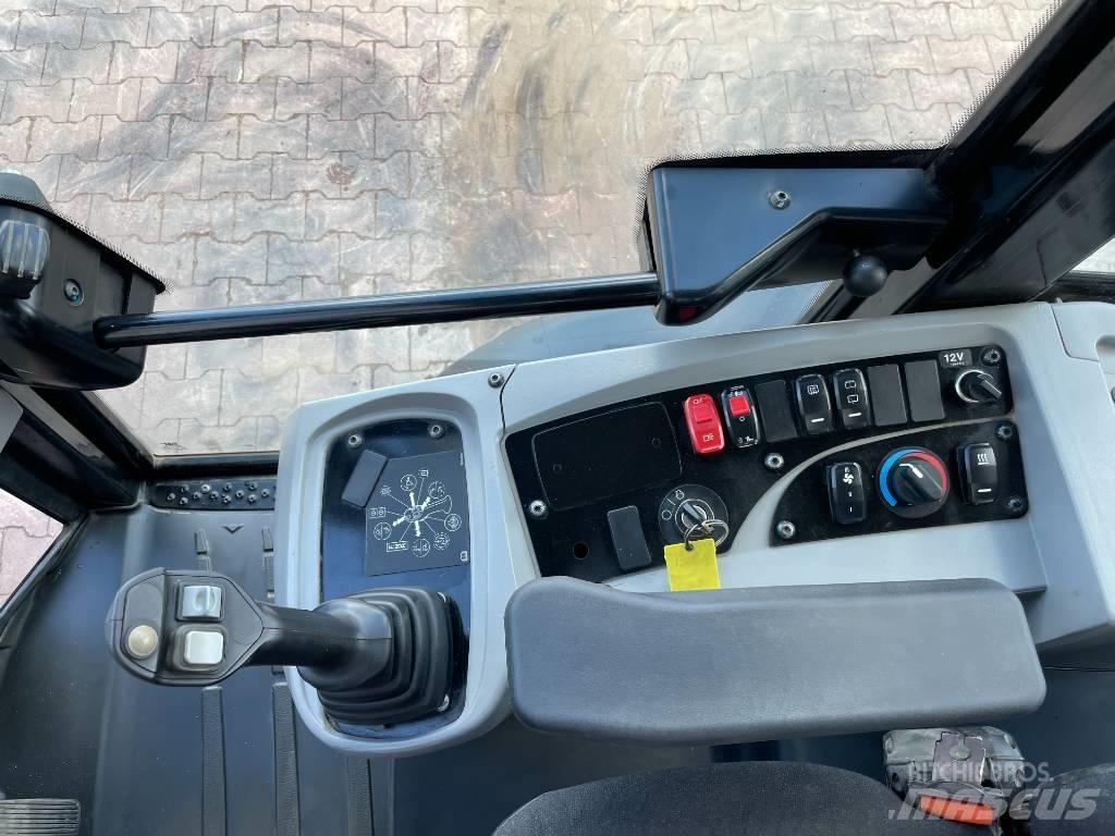 CAT 906 M Hjullastere