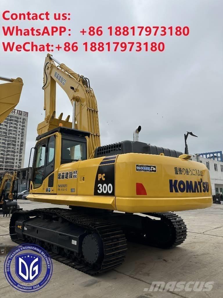Komatsu PC300-8N1 Beltegraver