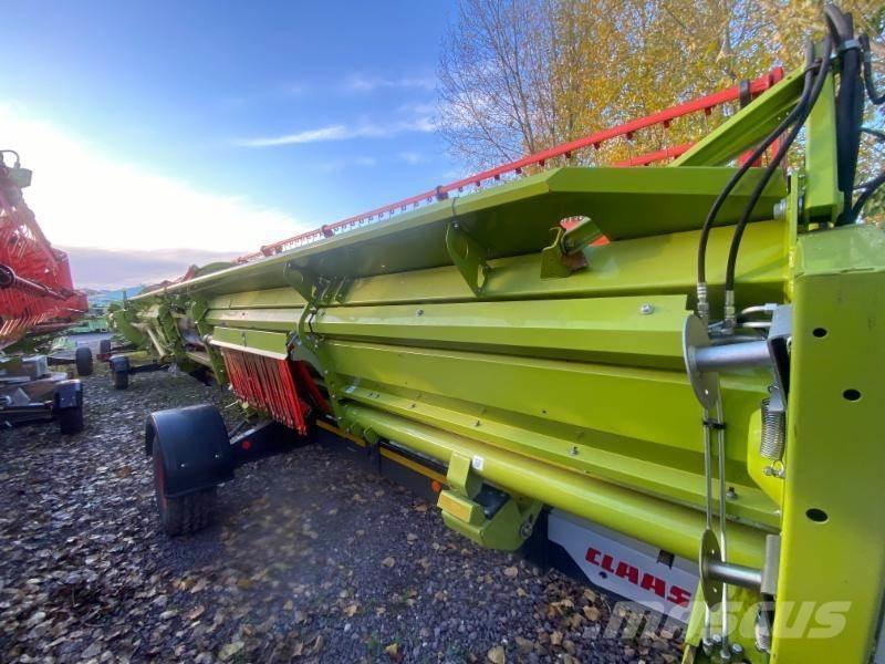 CLAAS LEXION 8600 Skurtreskere