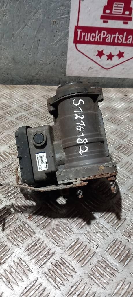 Scania R 440   1879274 Bremser