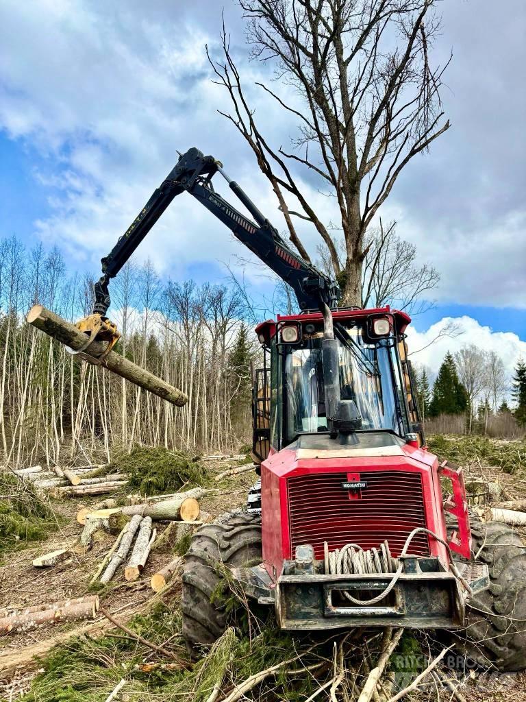 Komatsu 830.3 Lassbærere