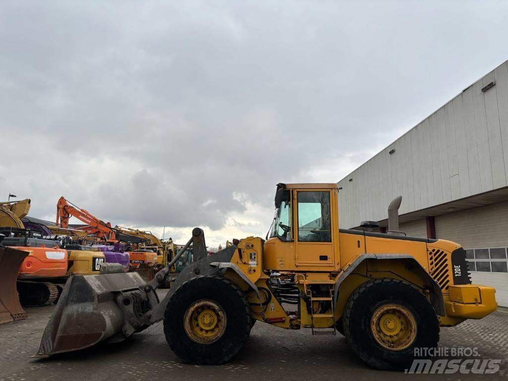 Volvo L 120 E Hjullastere