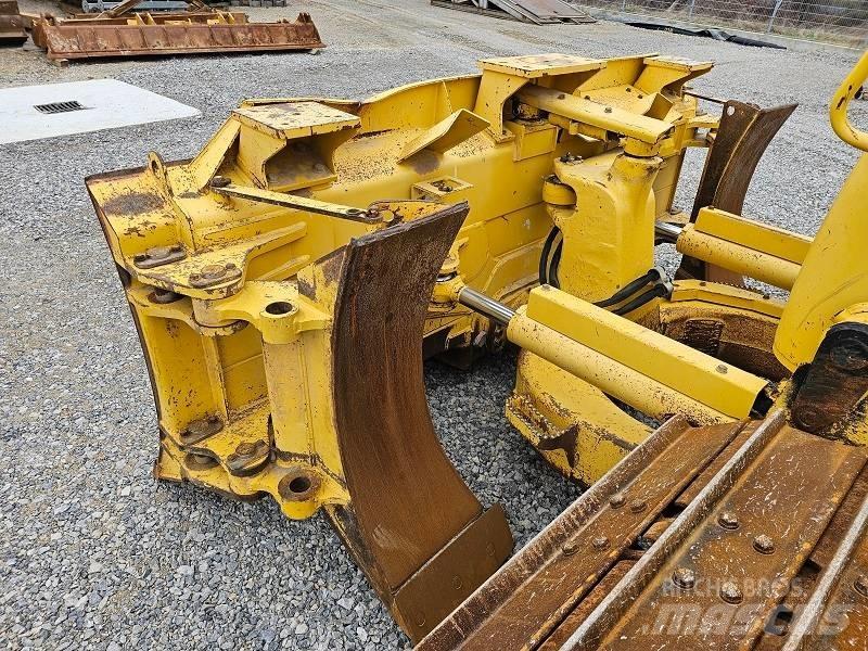 Komatsu D 61 PX-23 Dozere Beltegående