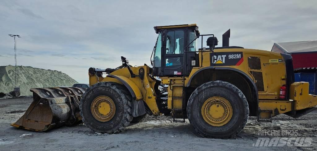 CAT 982 M Hjullastere