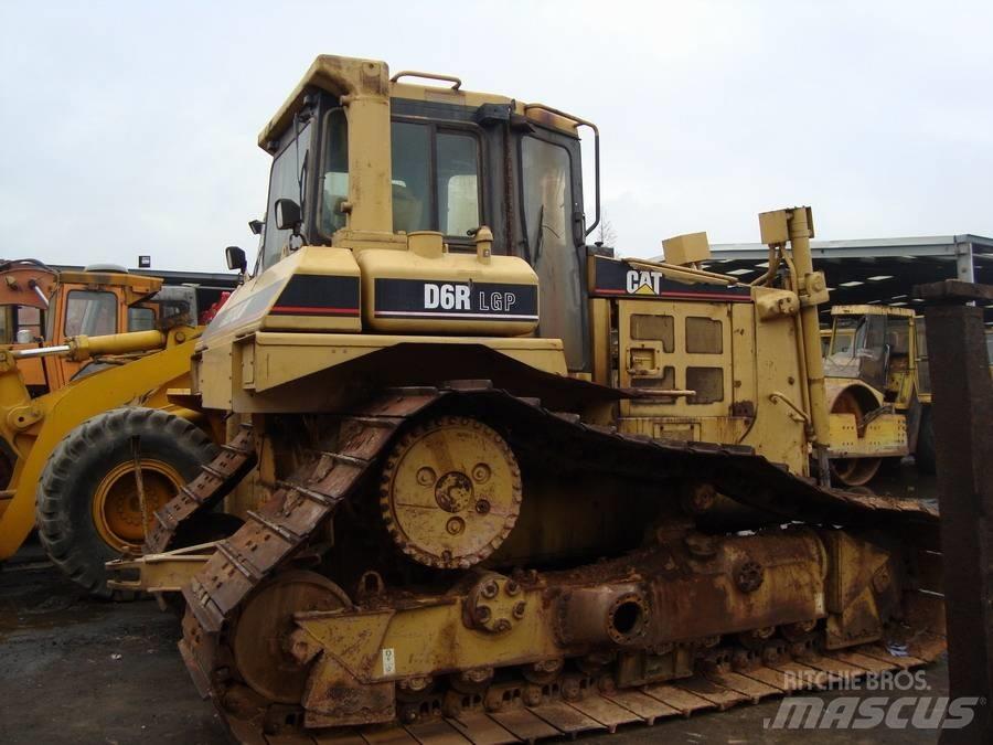 CAT D 6 R DS LGP III Dozere Beltegående