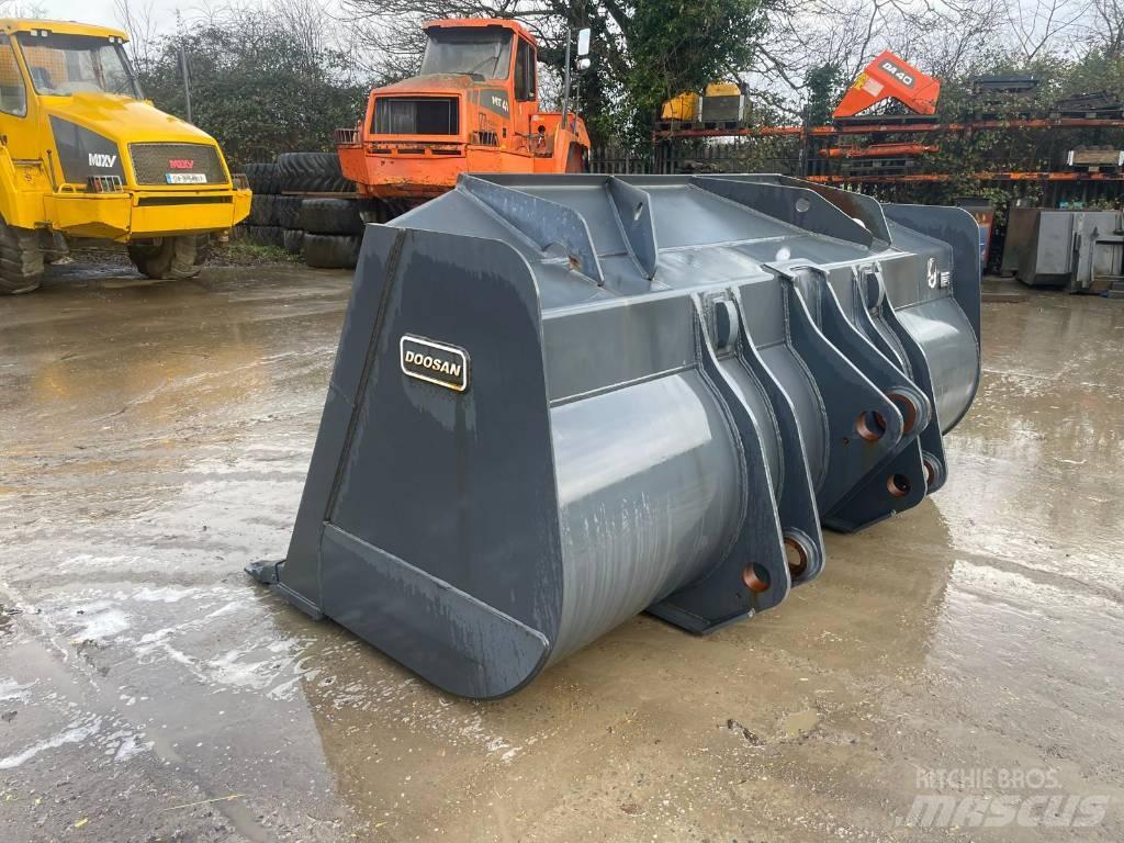 Doosan DL 420-3 Skuffer