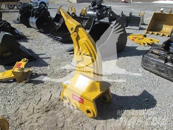 Emaq CAT320 Rippere