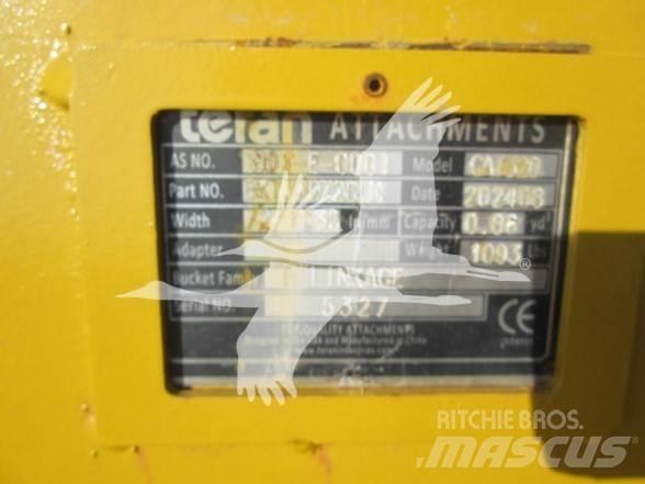 Teran CAT 320 Skuffer