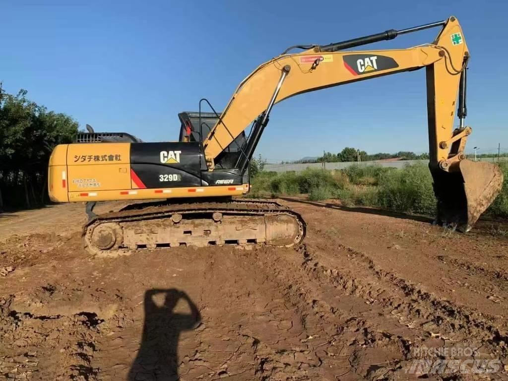CAT 329 D Beltegraver