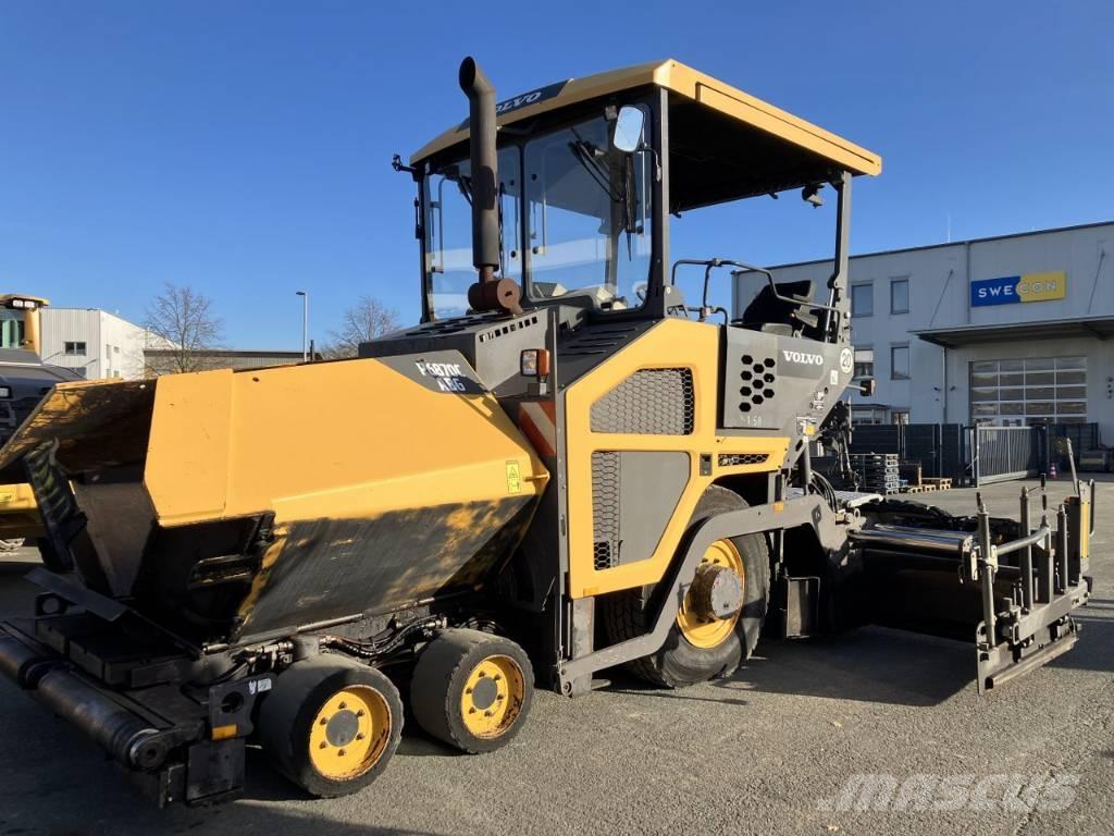 Volvo P 6870 C Asfaltutleggere