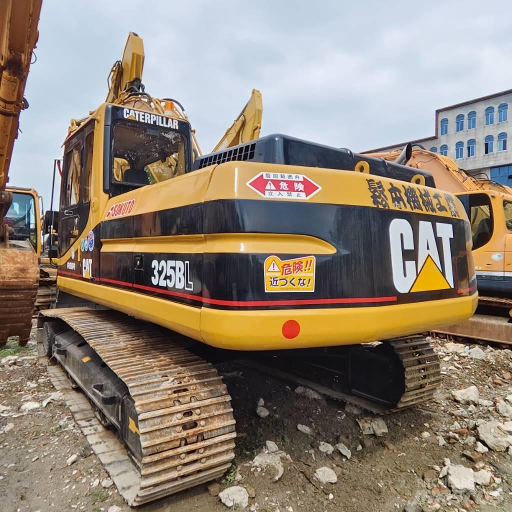 CAT 325 B L Beltegraver