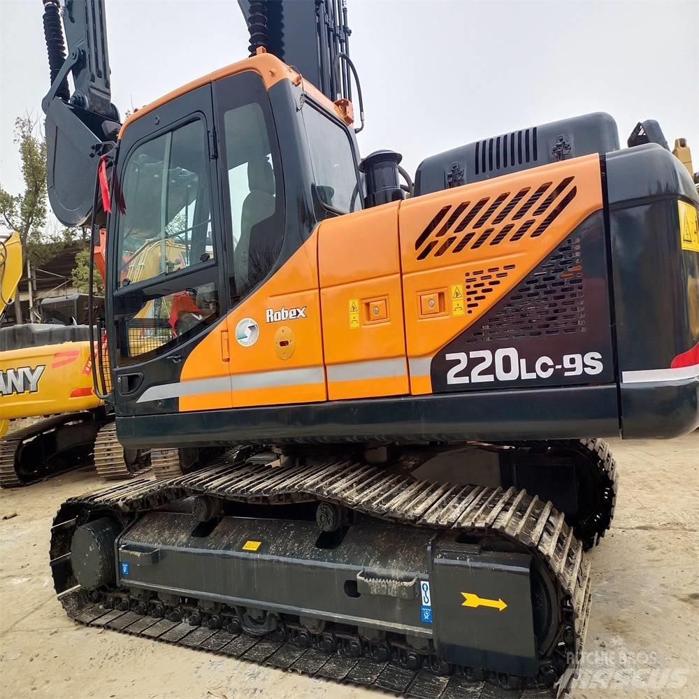 Hyundai 220LC-9S Beltegraver