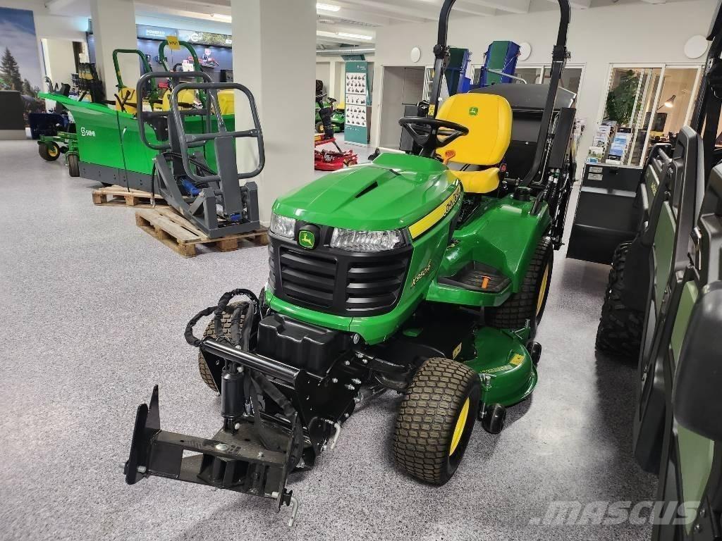 John Deere 950R Sitteklippere