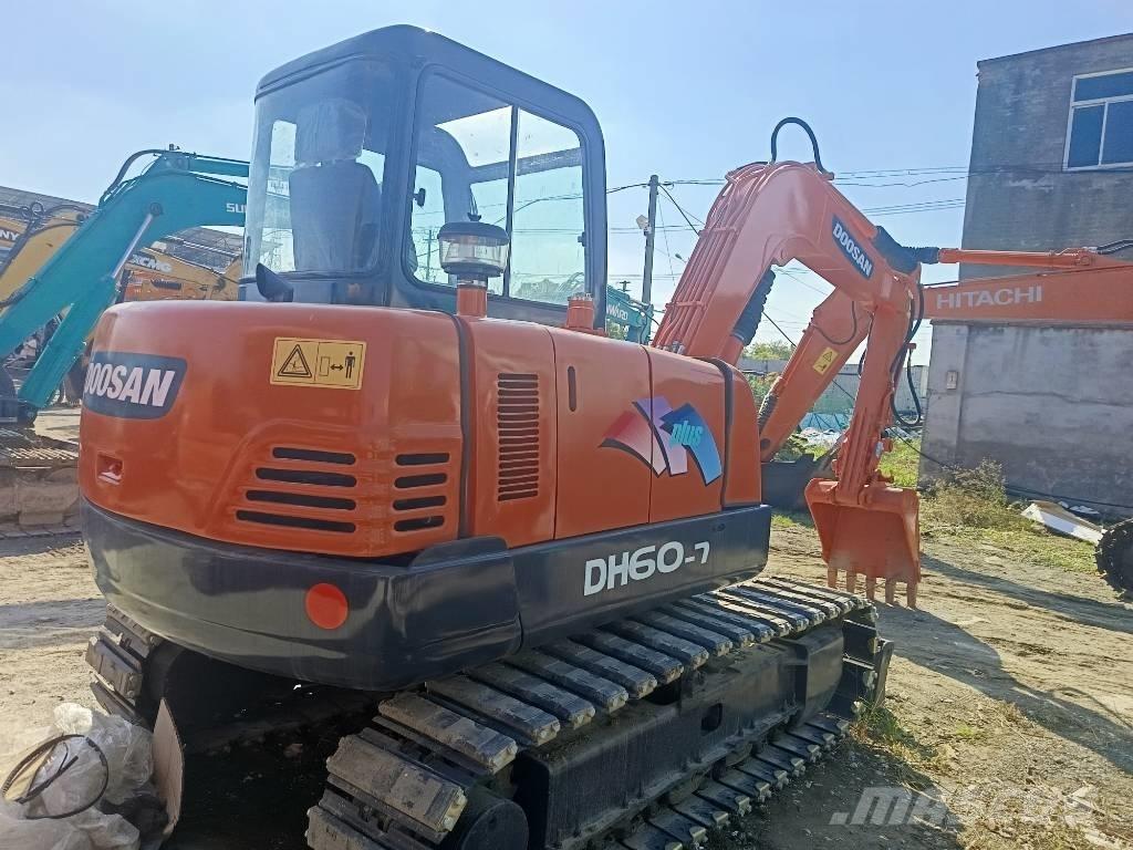 Doosan DH 60-7 Minigravere <7t