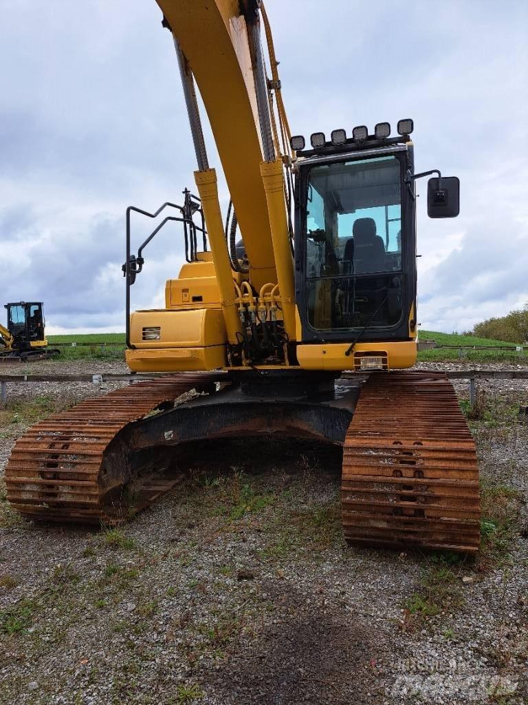 Komatsu PC 240 LC-11 Beltegraver