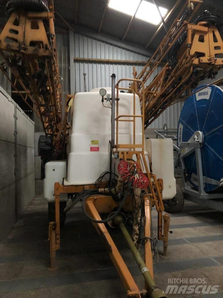 Knight EUA 3800 Slepesprøyter