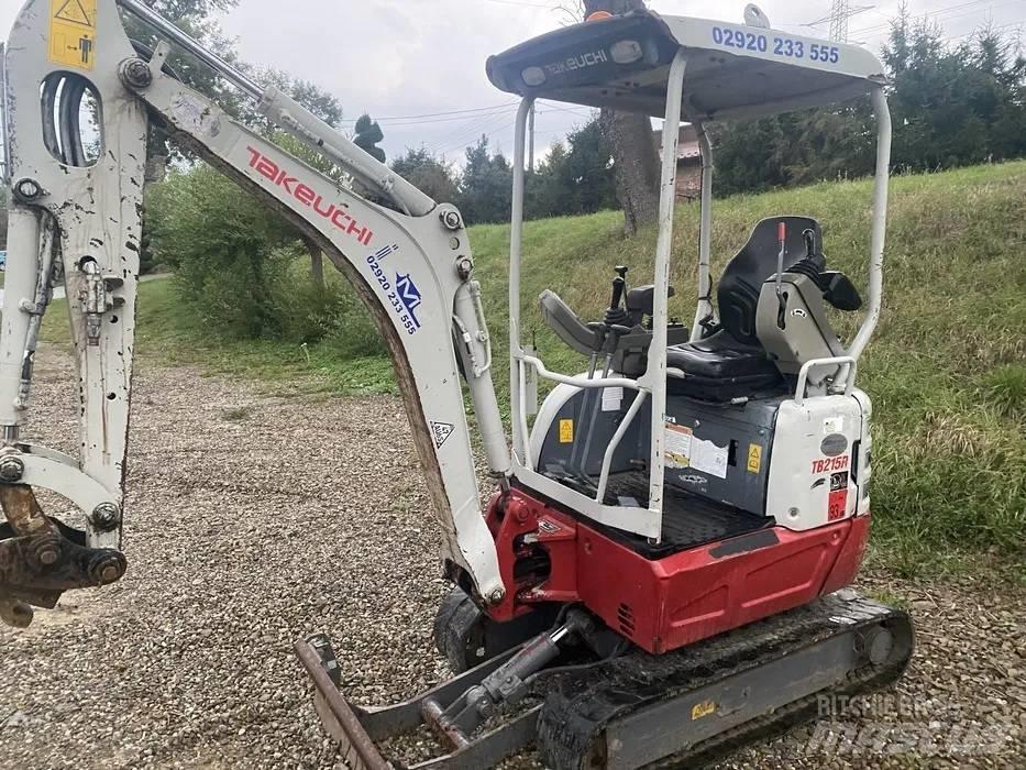 Takeuchi TB 215 R Minigravere <7t