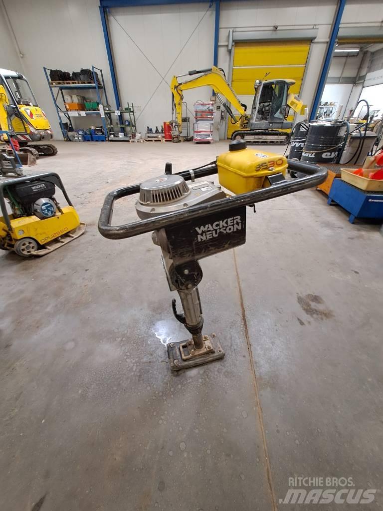 Wacker Neuson BS30 Stampere