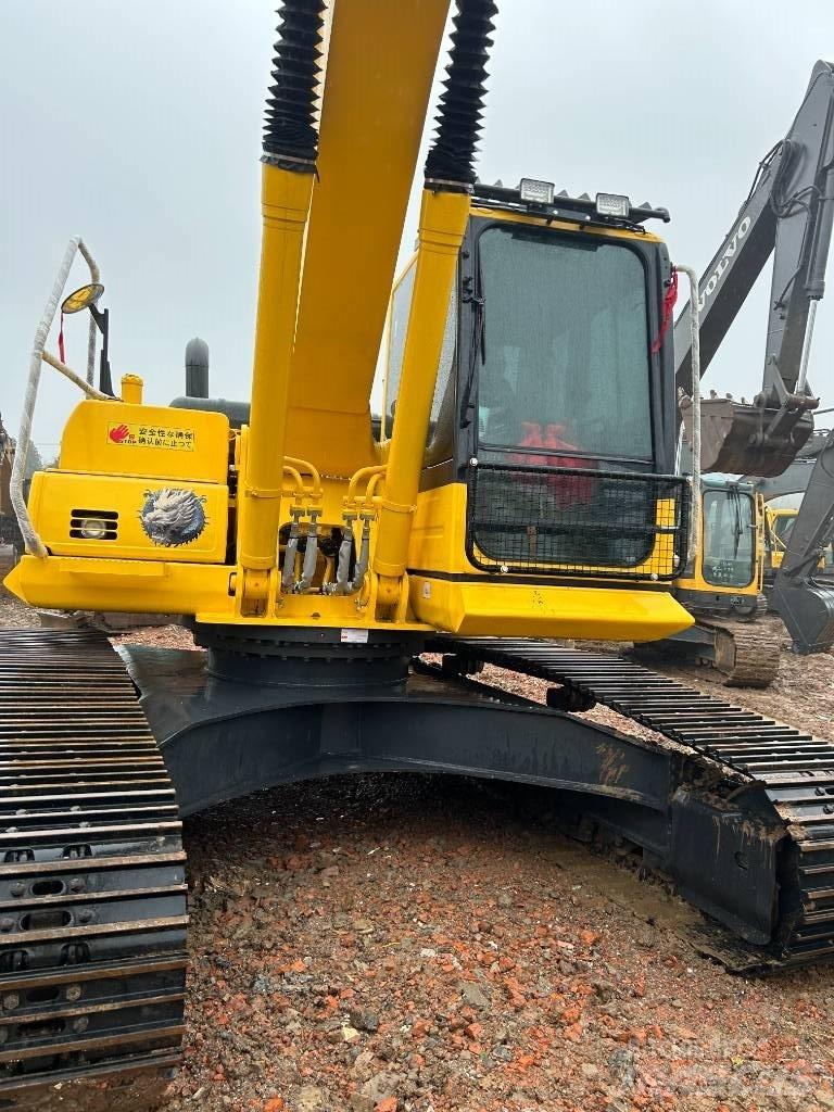 Komatsu PC 240 LC Beltegraver