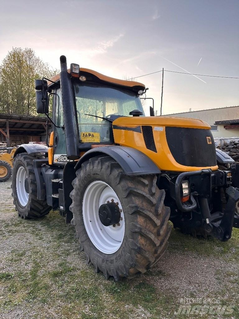 JCB Fastrac 3200 Traktorer