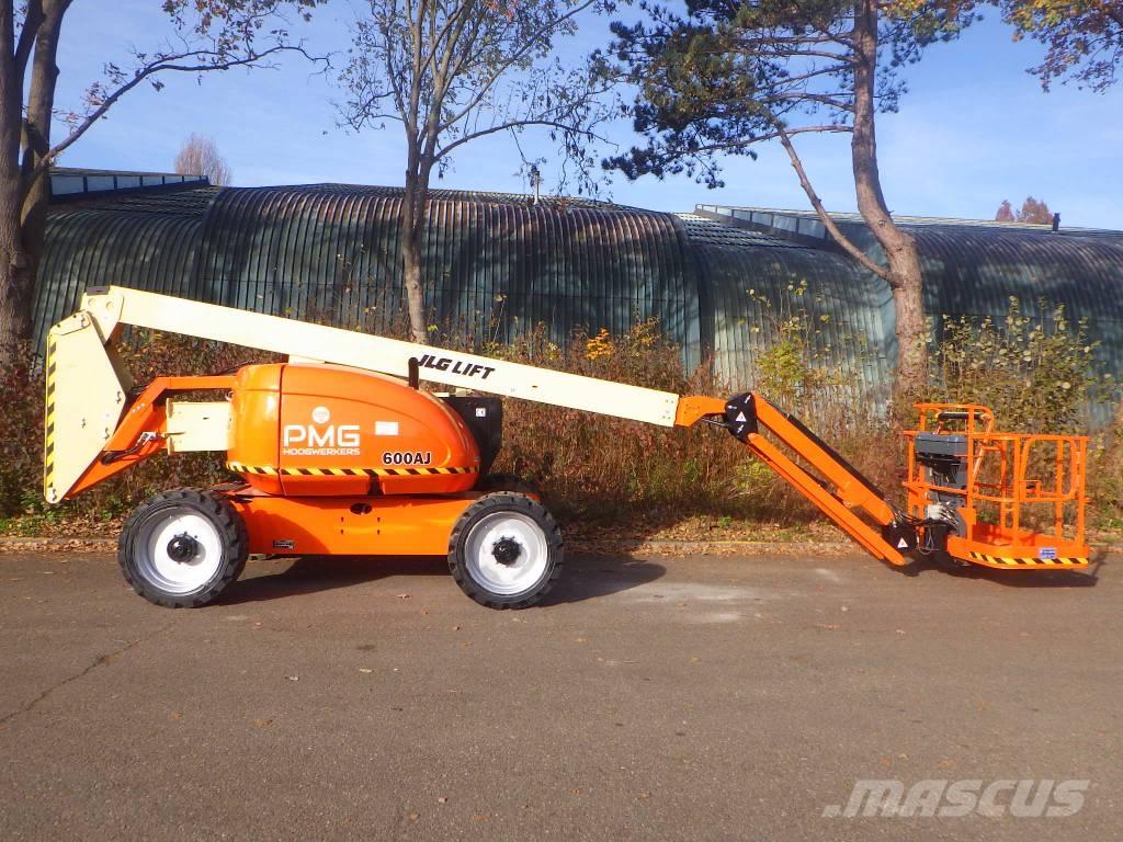 JLG 600AJ Leddede bomlifter
