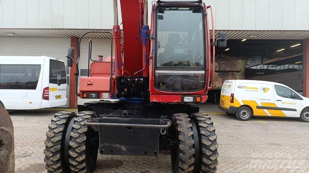Fiat-Hitachi EX135W Hjulgravere