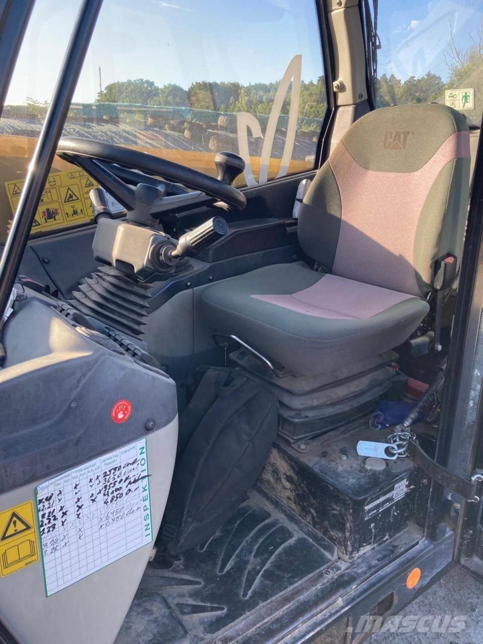 CAT TH 4070 Teleskoplastere for Landbruk