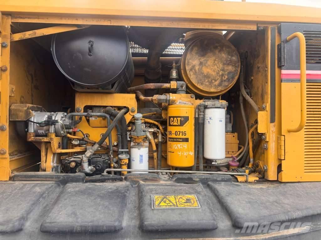 CAT 140 H Veihøvler