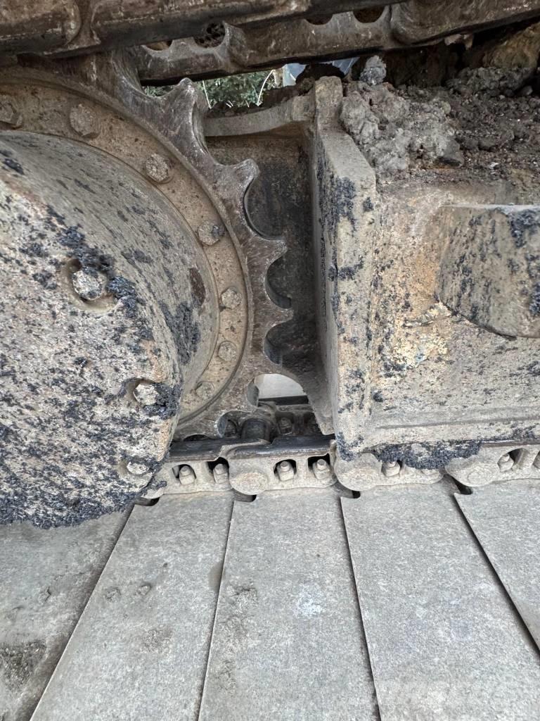 Hitachi ZX 135 US-6 Beltegraver