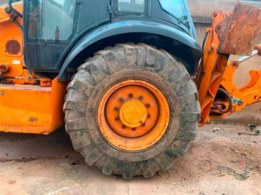 CASE 580 M Traktorgravere