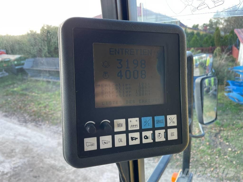New Holland TX 66 Skurtreskere