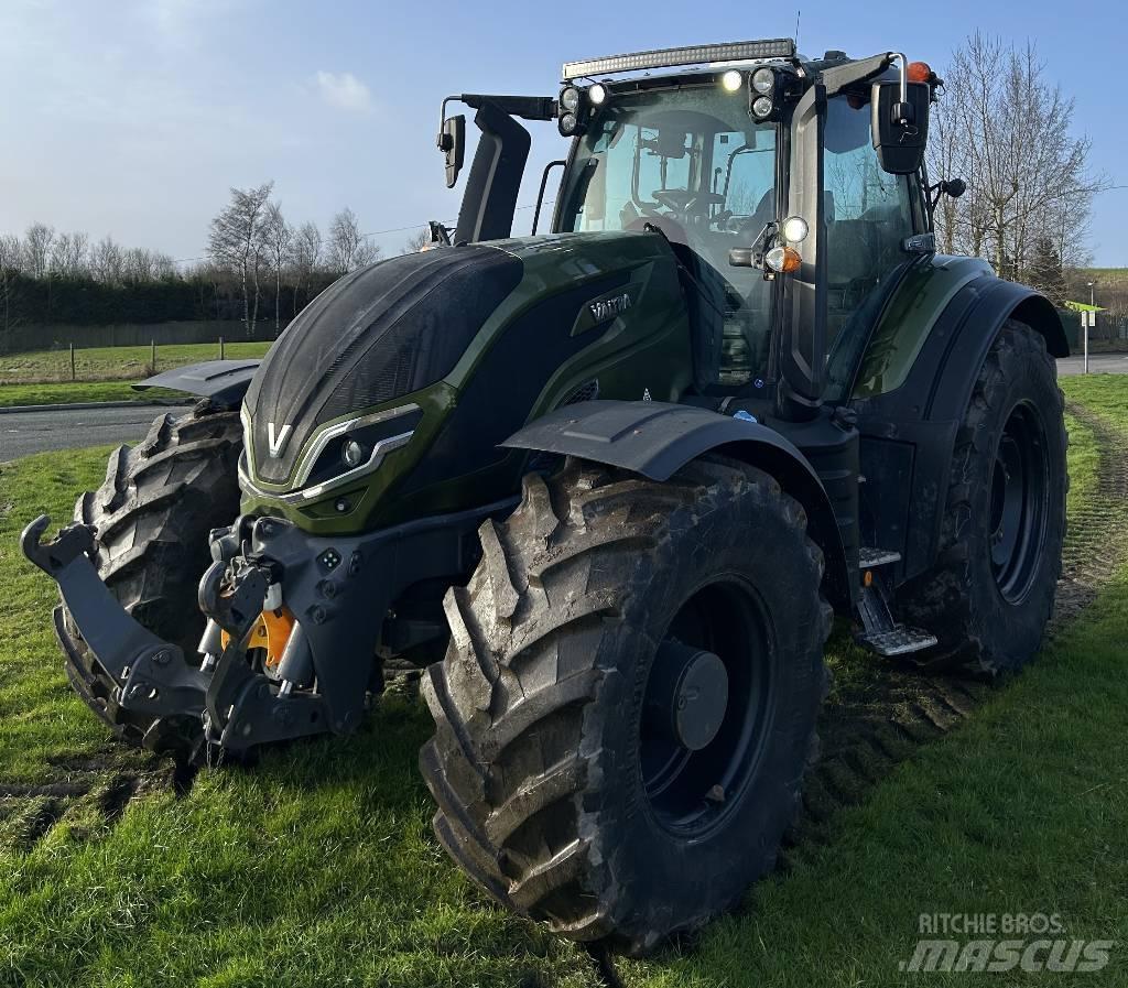 Valtra T235 Traktorer