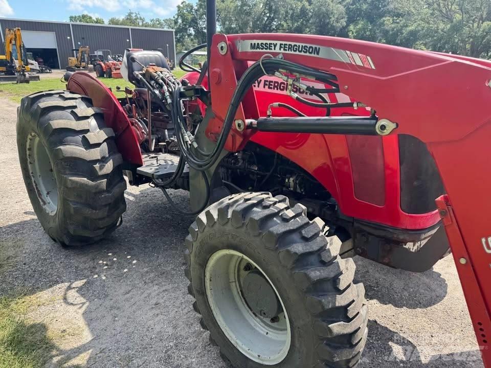 Massey Ferguson 2635 Traktorer