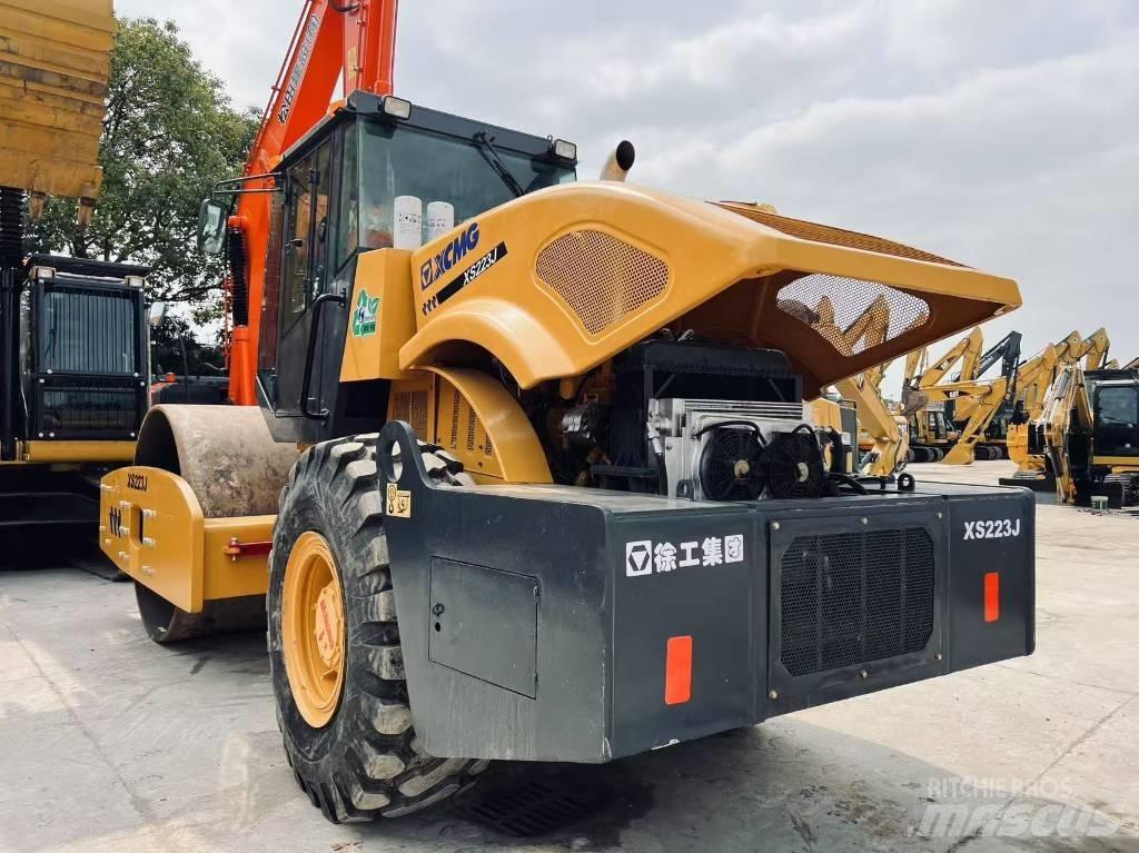 XCMG XS 223 J Valsetog