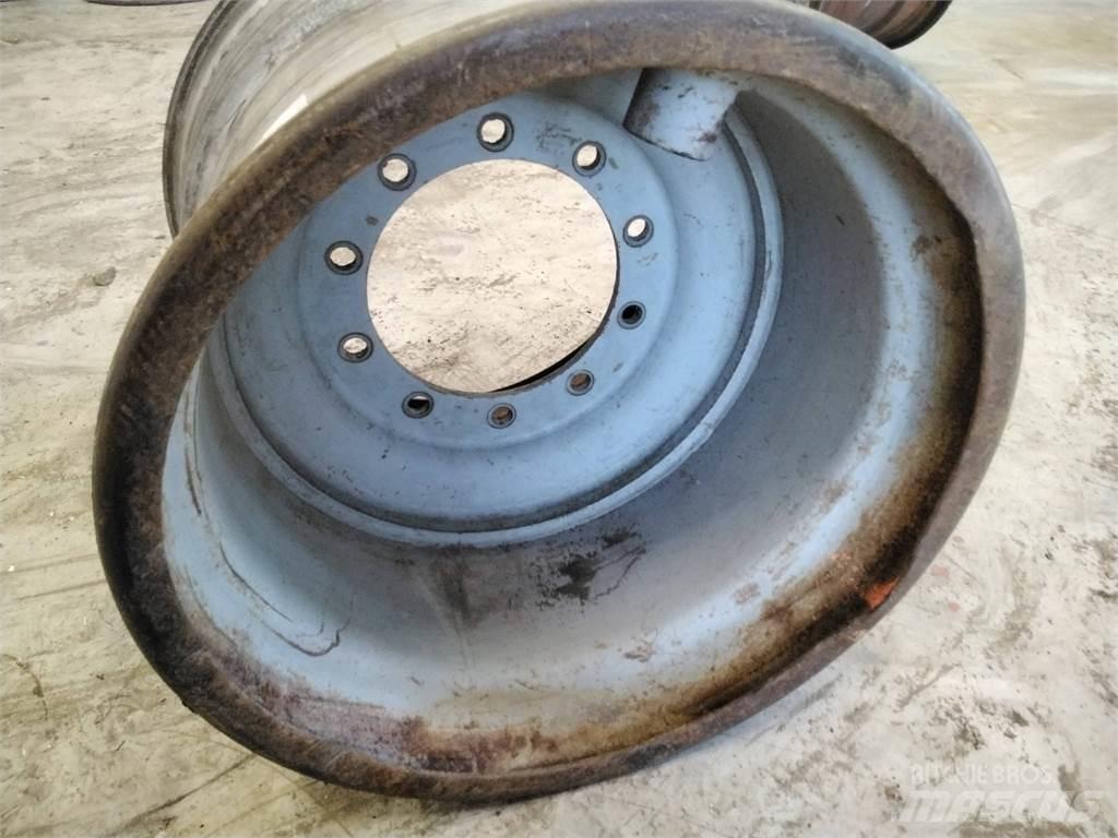 Valmet 860 24x26,5 Dekk, hjul og felger