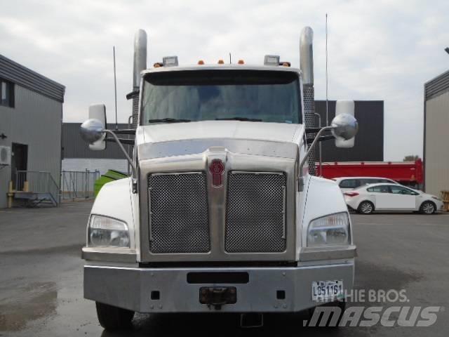Kenworth T 880 Trekkvogner