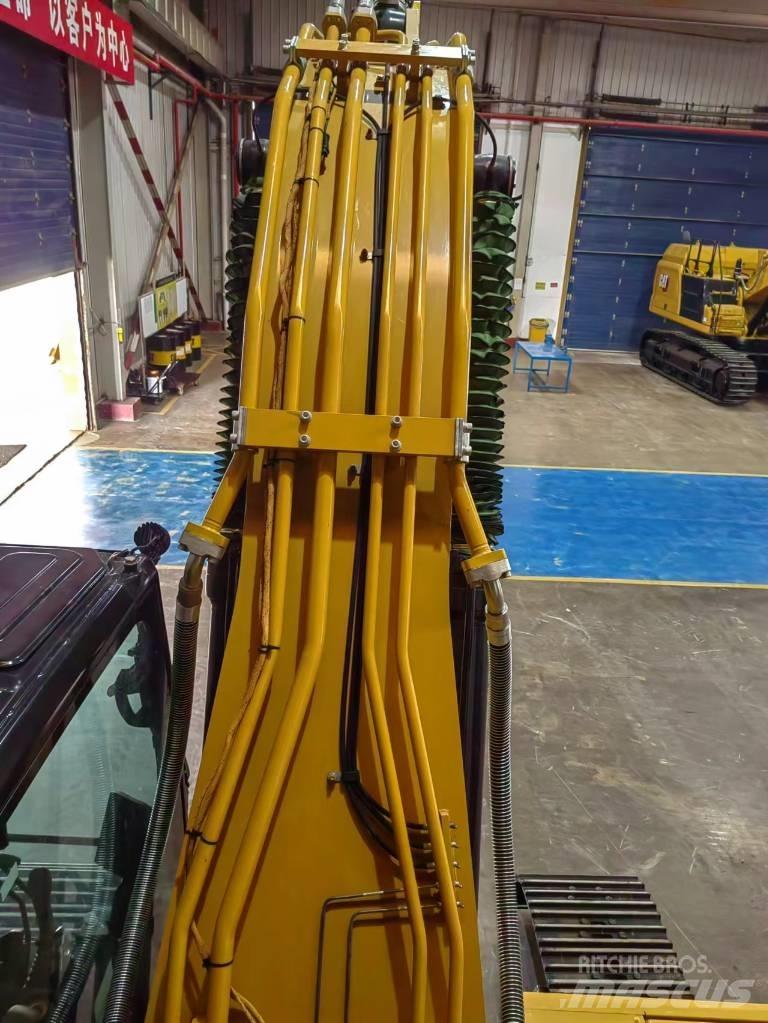 CAT 2021 CAT 330 Hjulgravere