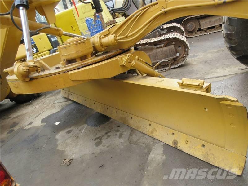 CAT 144 K Veihøvler