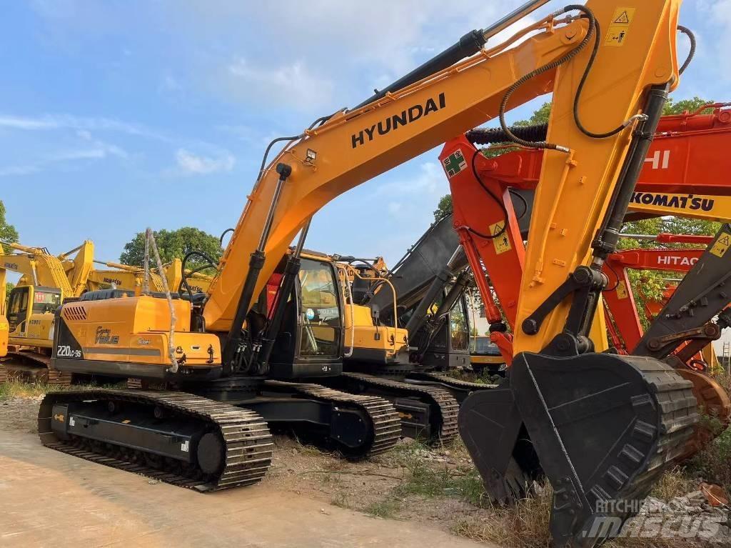 Hyundai R220LC-9S Hjulgravere