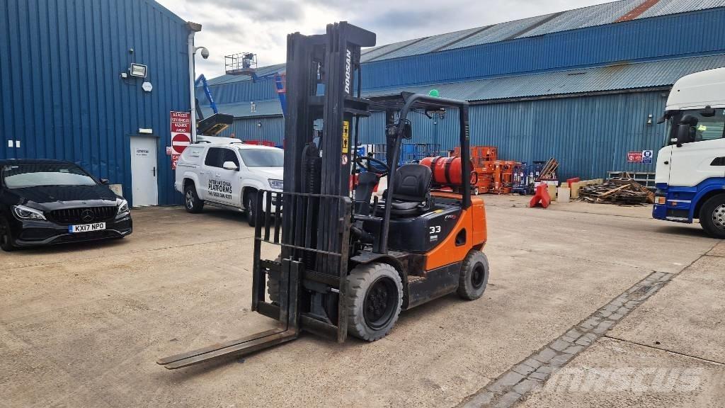 Doosan G 33 P-5 Propan trucker